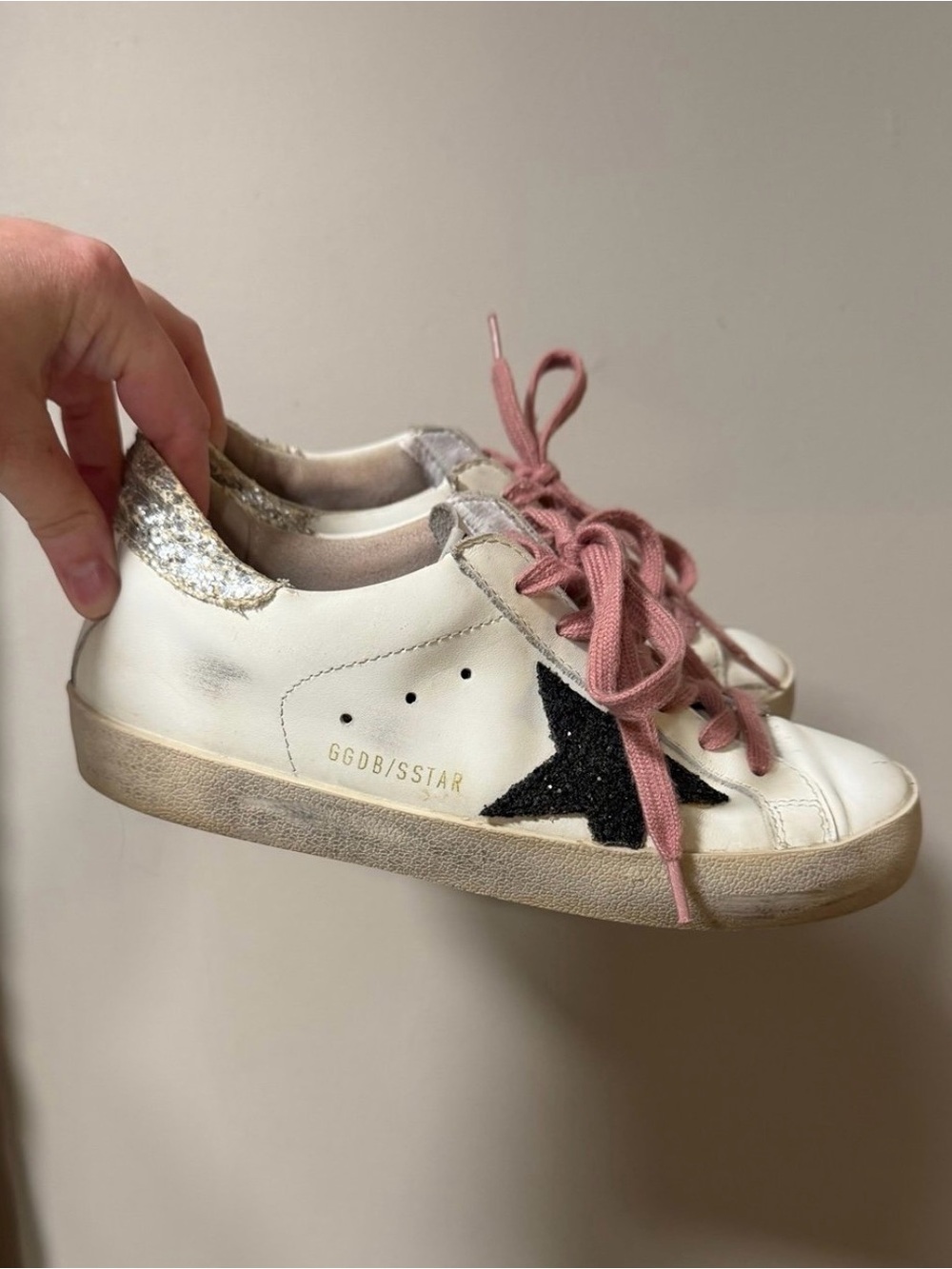 Golden Goose Style White Leather Sneakers with Black Star and Pink Laces